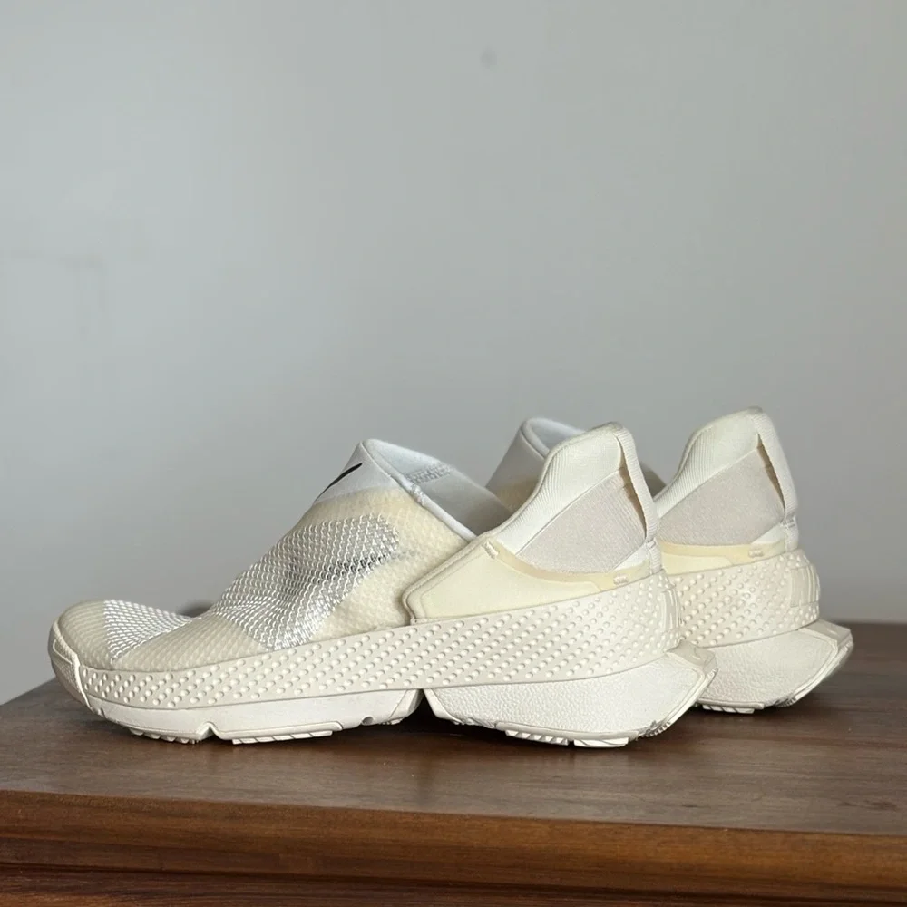 Nike Cream Slip-On Sneakers - Picture 4 of 8